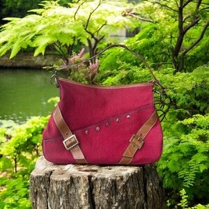JOAN RIVERS Classic Red Canvas Bag
